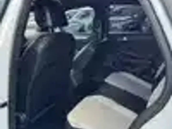 2019 VOLKSWAGEN JETTA Image 107