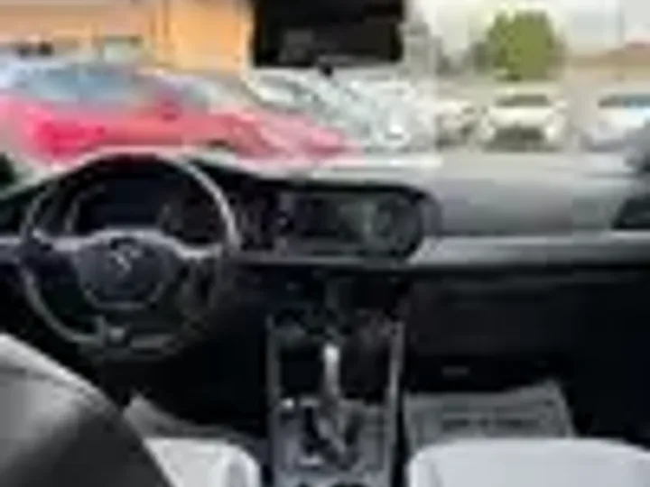 2019 VOLKSWAGEN JETTA Image 108