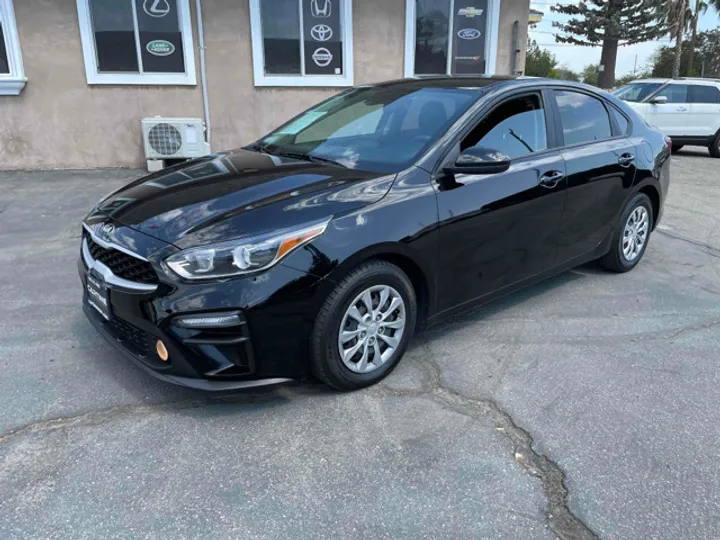 BLACK, 2020 KIA FORTE Image 4