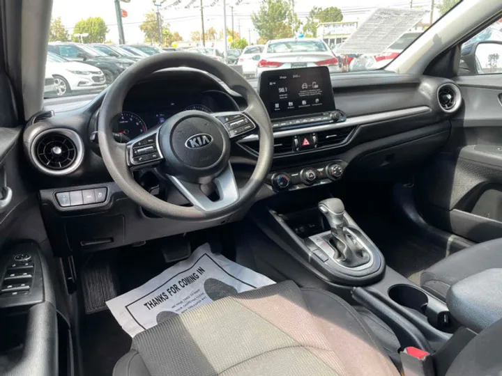 BLACK, 2020 KIA FORTE Image 24