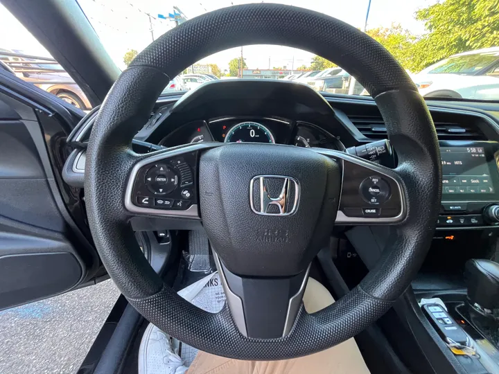 BLACK, 2018 HONDA CIVIC Image 36