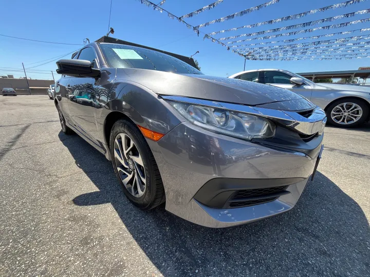 GRAY, 2017 HONDA CIVIC Image 19