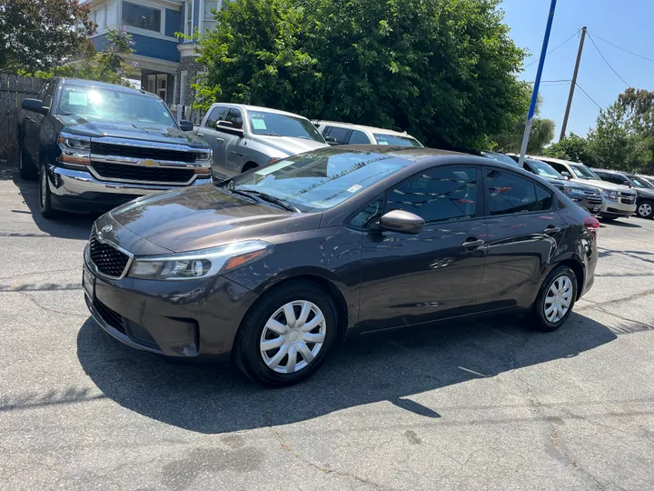 BROWN, 2018 KIA FORTE Image 7