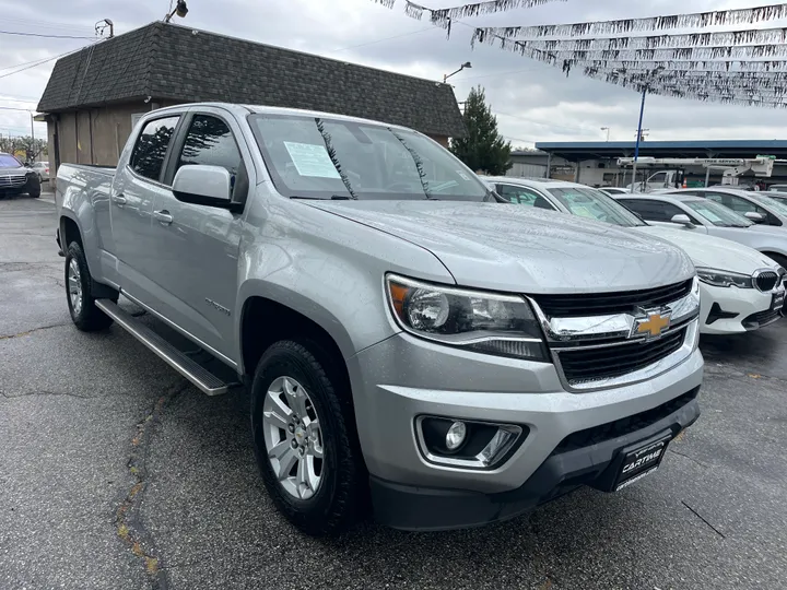 SILVER, 2019 CHEVROLET COLORADO CREW CAB LT Image 4