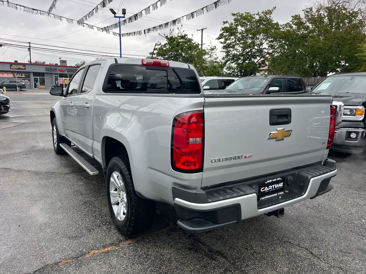 SILVER, 2019 CHEVROLET COLORADO CREW CAB LT Image 14