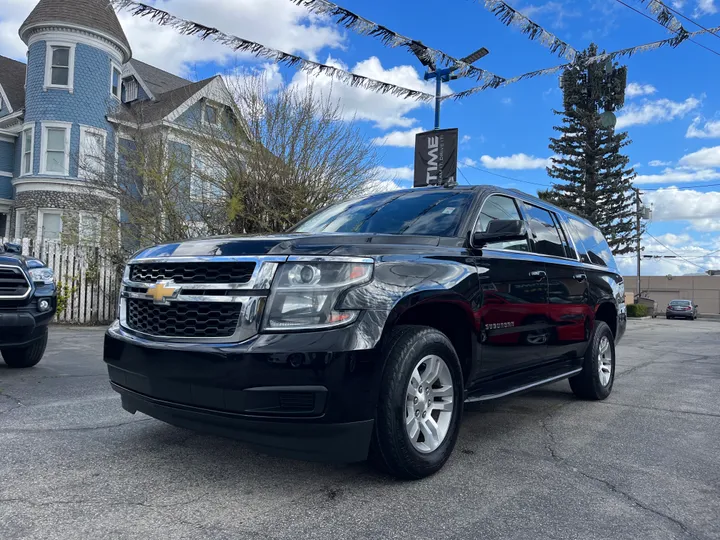 BLACK, 2019 CHEVROLET SUBURBAN LT Image 10