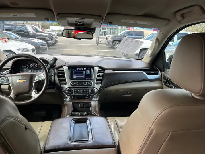 BLACK, 2019 CHEVROLET SUBURBAN Image 23