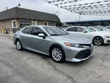 SILVER, 2020 TOYOTA CAMRY Thumnail Image 2