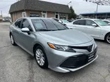 SILVER, 2020 TOYOTA CAMRY Thumnail Image 4