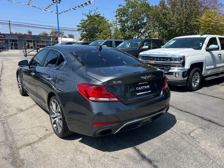 GRAY, 2019 GENESIS G70 3.3T ADVANCED Image 17