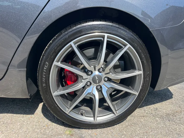 GRAY, 2019 GENESIS G70 3.3T ADVANCED Image 63