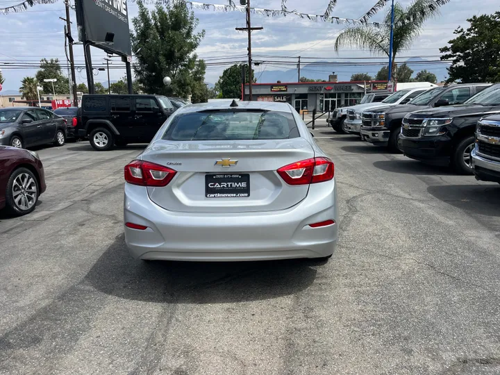 SILVER, 2019 CHEVROLET CRUZE Image 15