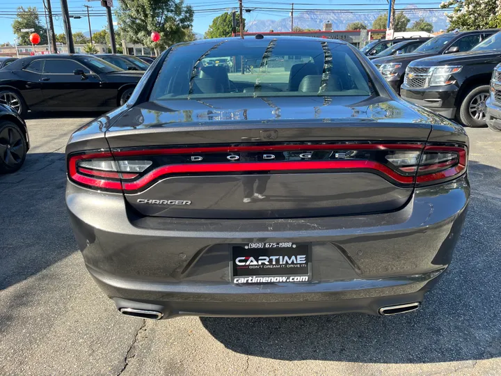 GREY, 2021 DODGE CHARGER Image 18