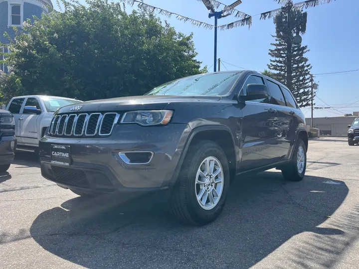 GRAY, 2019 JEEP GRAND CHEROKEE Image 6