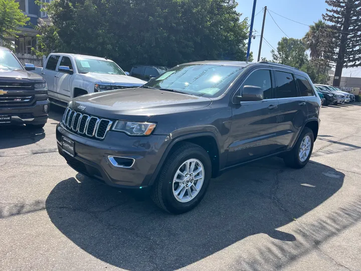 GRAY, 2019 JEEP GRAND CHEROKEE Image 7