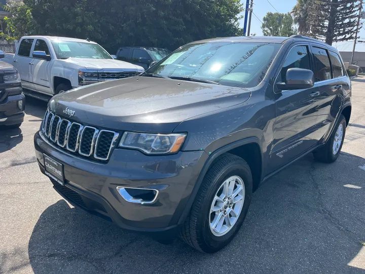 GRAY, 2019 JEEP GRAND CHEROKEE Image 11