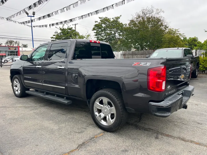 GRAY, 2016 CHEVROLET SILVERADO 1500 CREW CAB Z71 LTZ 4WD Image 14