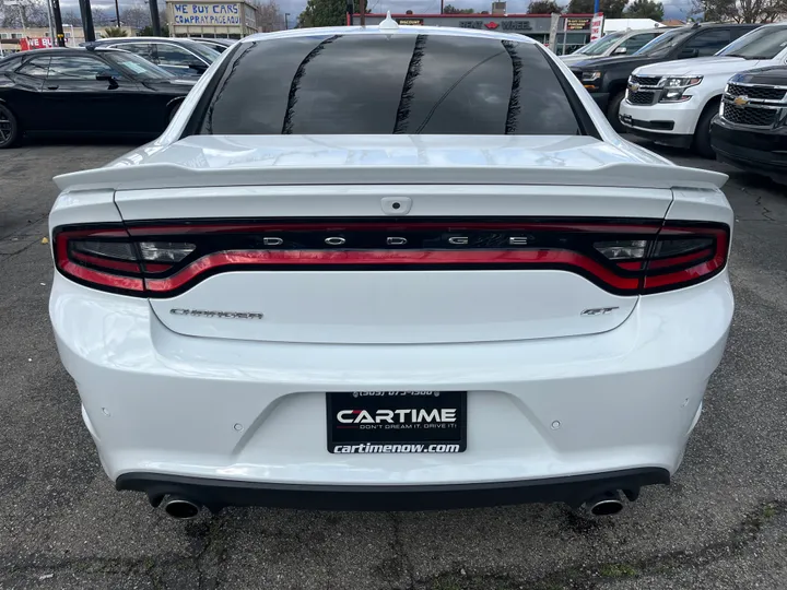 WHITE, 2021 DODGE CHARGER Image 22