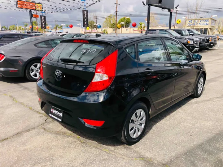 BLACK, 2017 HYUNDAI ACCENT Image 11