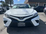 WHITE, 2018 TOYOTA CAMRY Thumnail Image 8