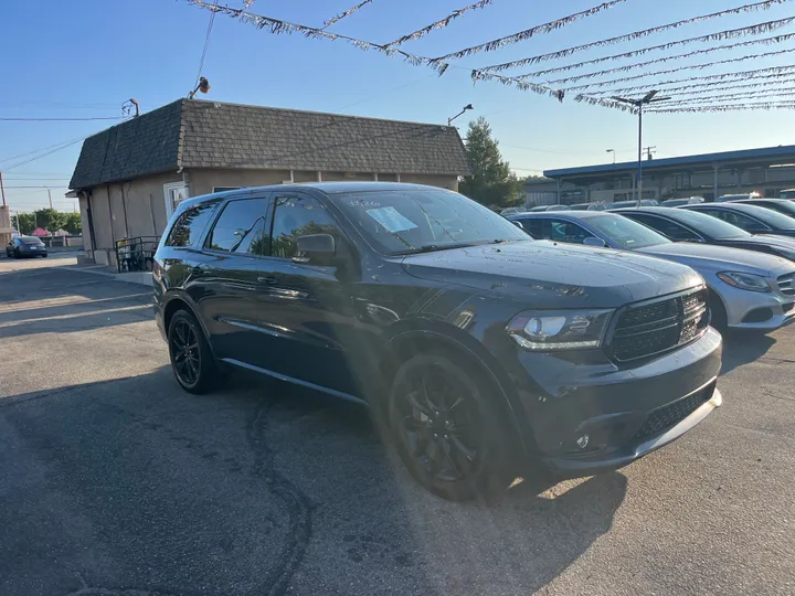 GRAY, 2018 DODGE DURANGO GT BLACKTOP Image 2