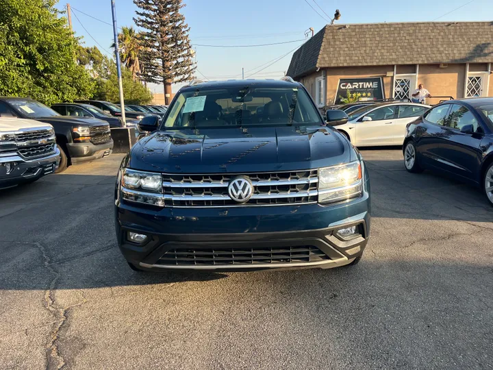 BLUE, 2018 VOLKSWAGEN ATLAS SE W/TECH PKG Image 5