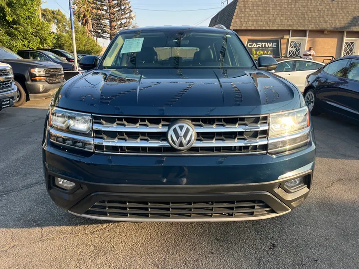 BLUE, 2018 VOLKSWAGEN ATLAS SE W/TECH PKG Image 10