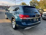 BLUE, 2018 VOLKSWAGEN ATLAS SE W/TECH PKG Thumnail Image 12