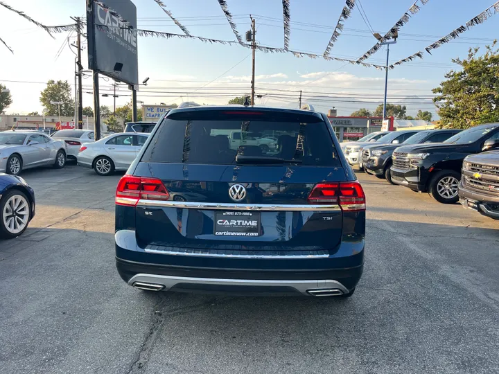 BLUE, 2018 VOLKSWAGEN ATLAS SE W/TECH PKG Image 13