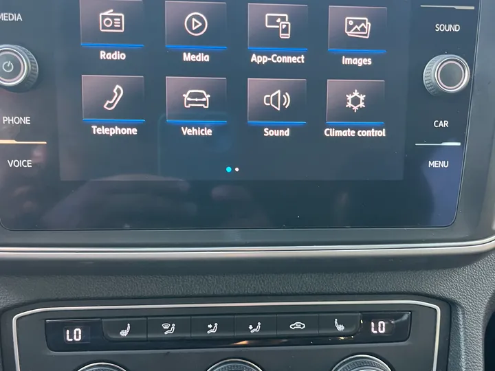 BLUE, 2018 VOLKSWAGEN ATLAS SE W/TECH PKG Image 48