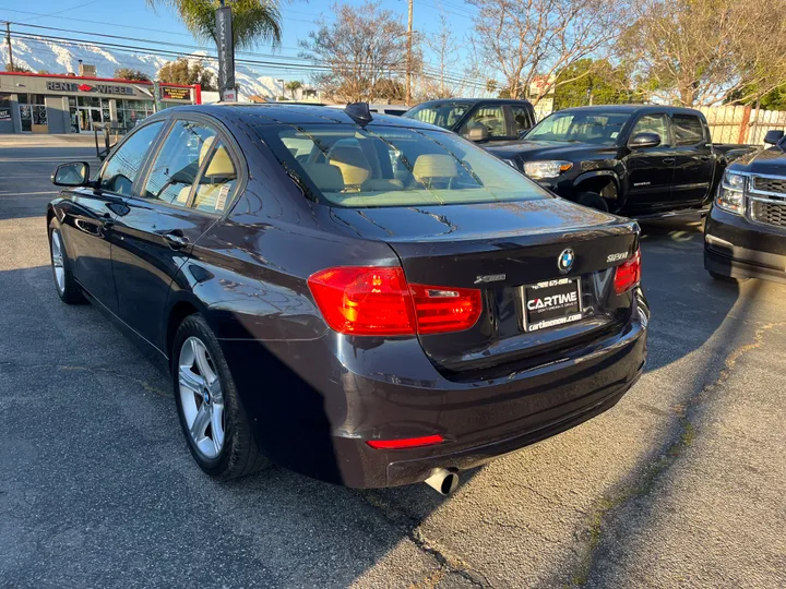 BLUE, 2014 BMW 3 SERIES 320I XDRIVE Image 14