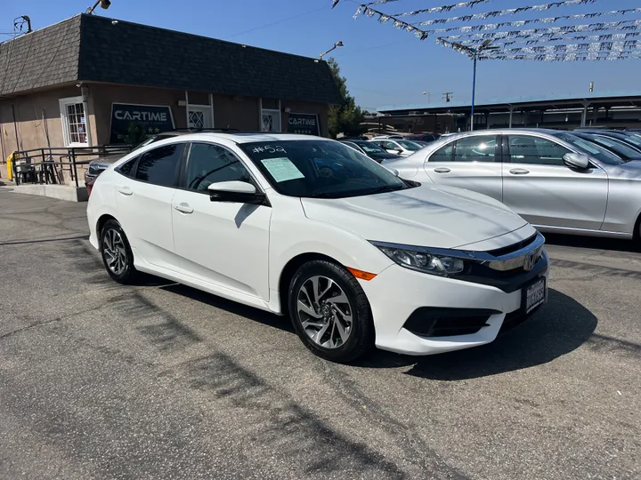 WHITE, 2016 HONDA CIVIC EX Image 2