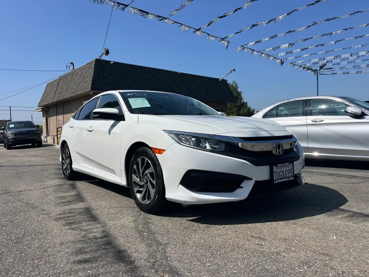 WHITE, 2016 HONDA CIVIC EX Image 3