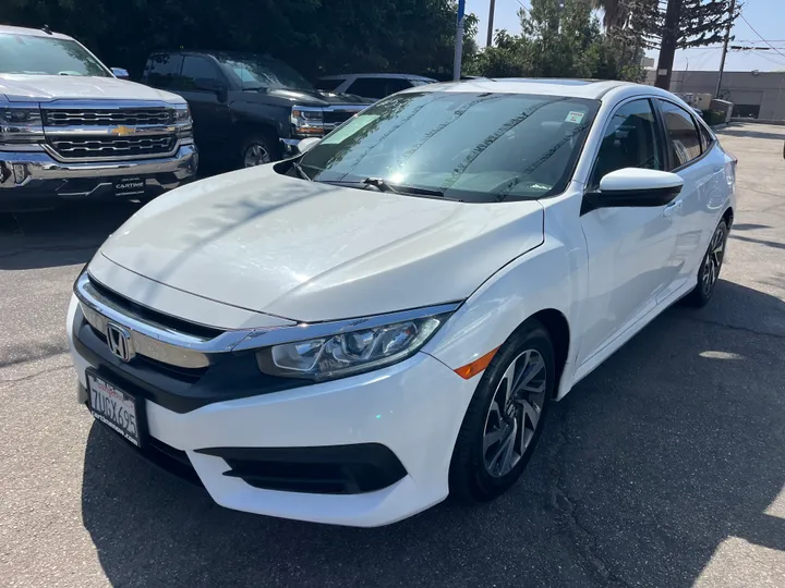 WHITE, 2016 HONDA CIVIC EX Image 9