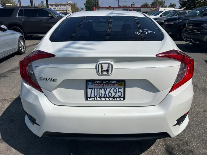 WHITE, 2016 HONDA CIVIC EX Image 14