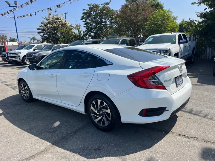 WHITE, 2016 HONDA CIVIC EX Image 15