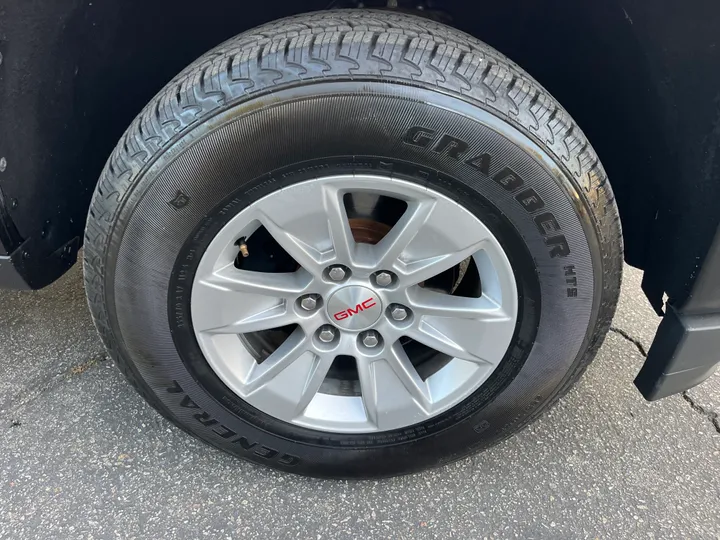 BLACK, 2018 CHEVROLET SILVERADO 1500 CREW CAB Image 51