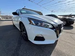 WHITE, 2021 NISSAN ALTIMA SR Thumnail Image 20