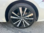 WHITE, 2021 NISSAN ALTIMA SR Thumnail Image 58