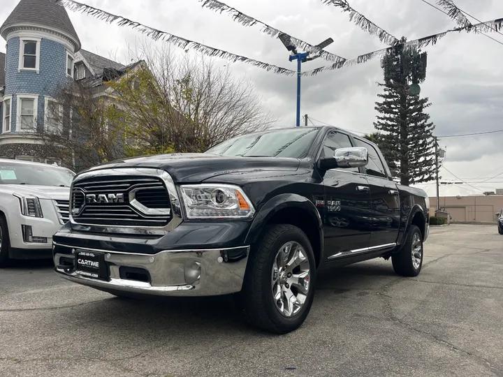 GRAY, 2016 RAM 1500 CREW CAB LARAMIE LIMITED Image 8