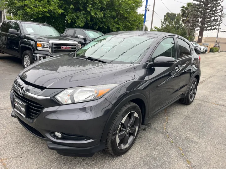 GRAY, 2018 HONDA HR-V EX Image 11