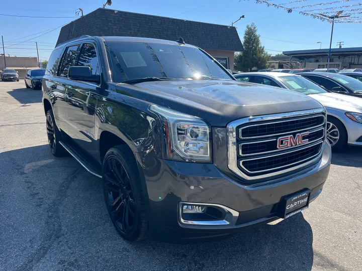 GRAY, 2019 GMC YUKON SLT SPORT Image 4