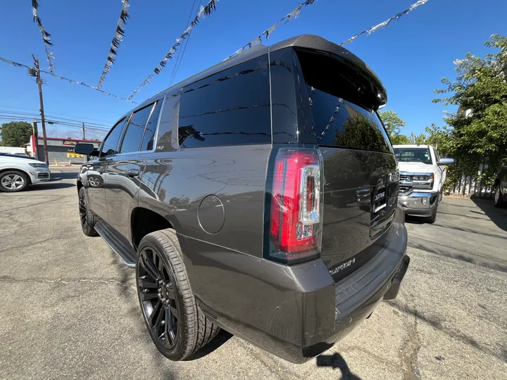 GRAY, 2019 GMC YUKON SLT SPORT Image 19