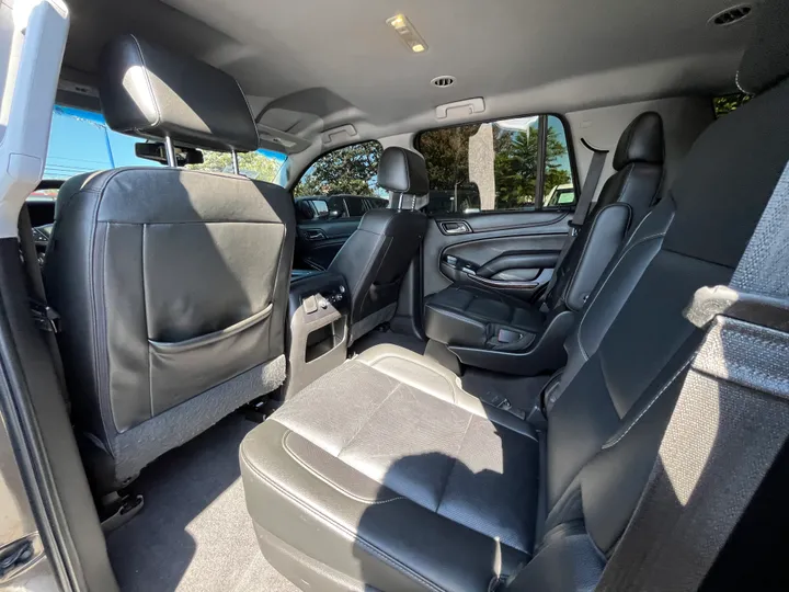 GRAY, 2019 GMC YUKON SLT SPORT Image 29