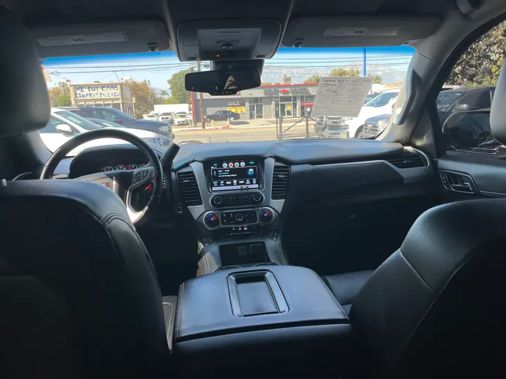 GRAY, 2019 GMC YUKON SLT SPORT Image 33