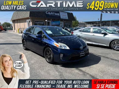 BLUE, 2015 TOYOTA PRIUS FOUR Image 