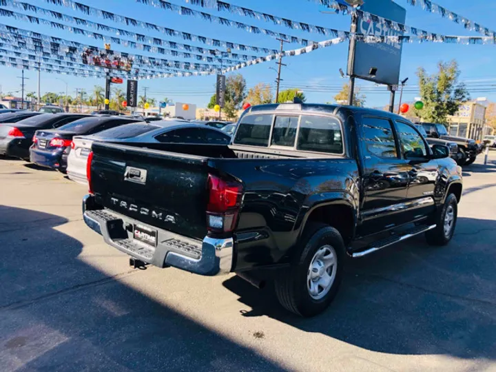 BLACK, 2019 TOYOTA TACOMA DOUBLE CAB SR5 Image 11