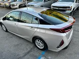 SILVER, 2019 TOYOTA PRIUS PRIME Thumnail Image 10