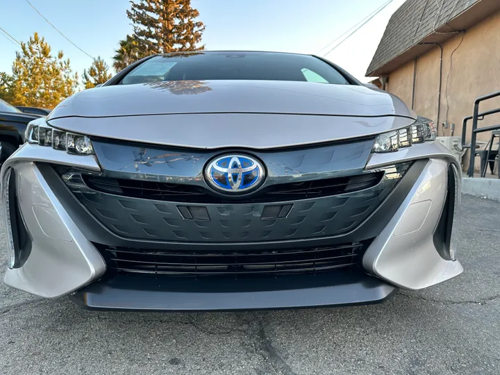 SILVER, 2019 TOYOTA PRIUS PRIME Image 20