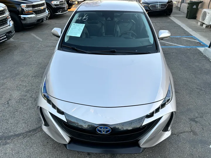 SILVER, 2019 TOYOTA PRIUS PRIME Image 21